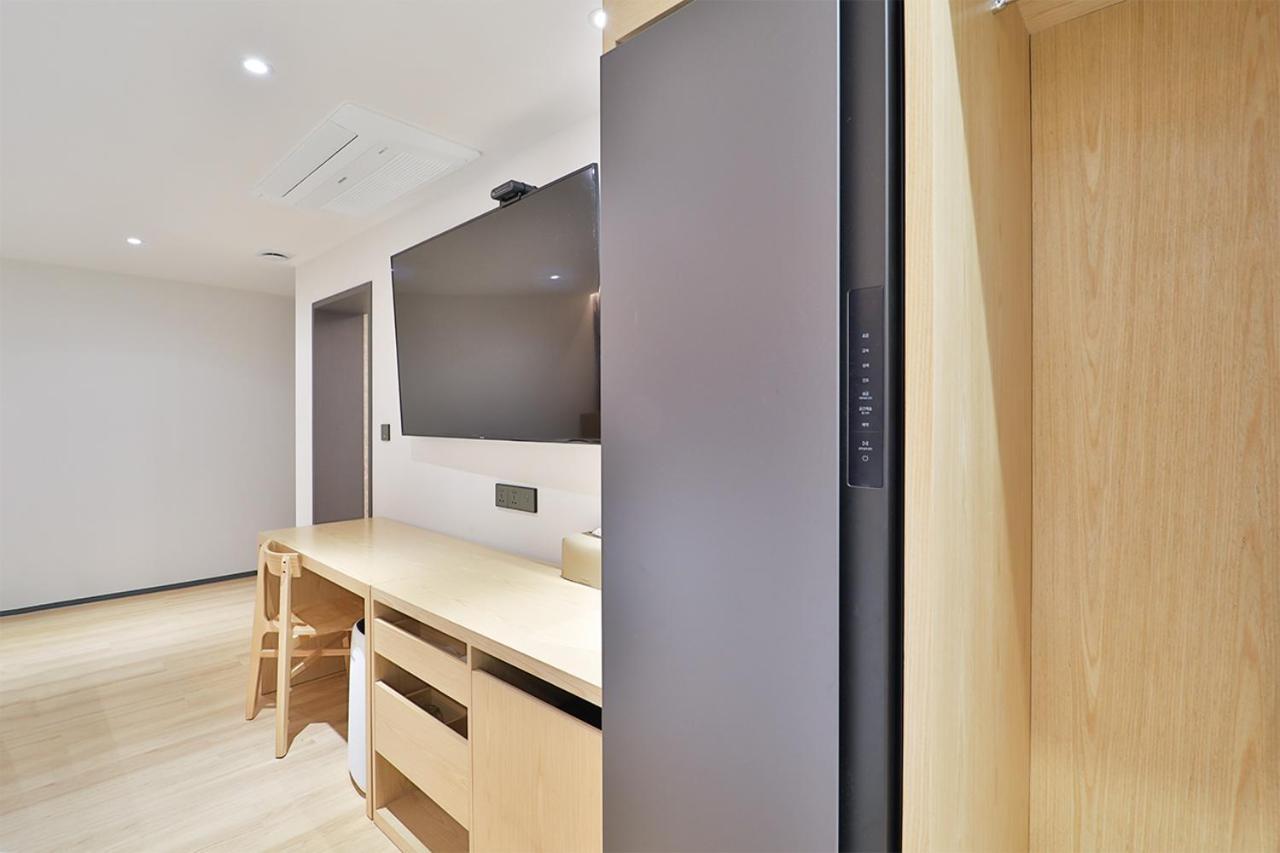 Custom Hotel Ulsan Bagian luar foto