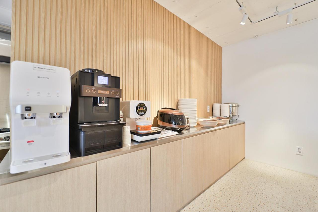 Custom Hotel Ulsan Bagian luar foto