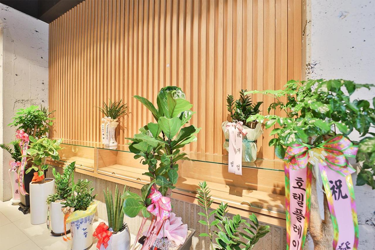 Custom Hotel Ulsan Bagian luar foto